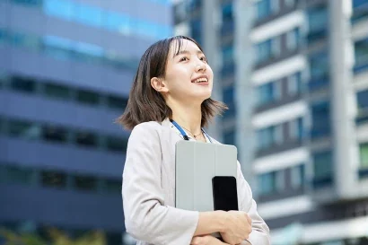 etudiant1-mco-batiment